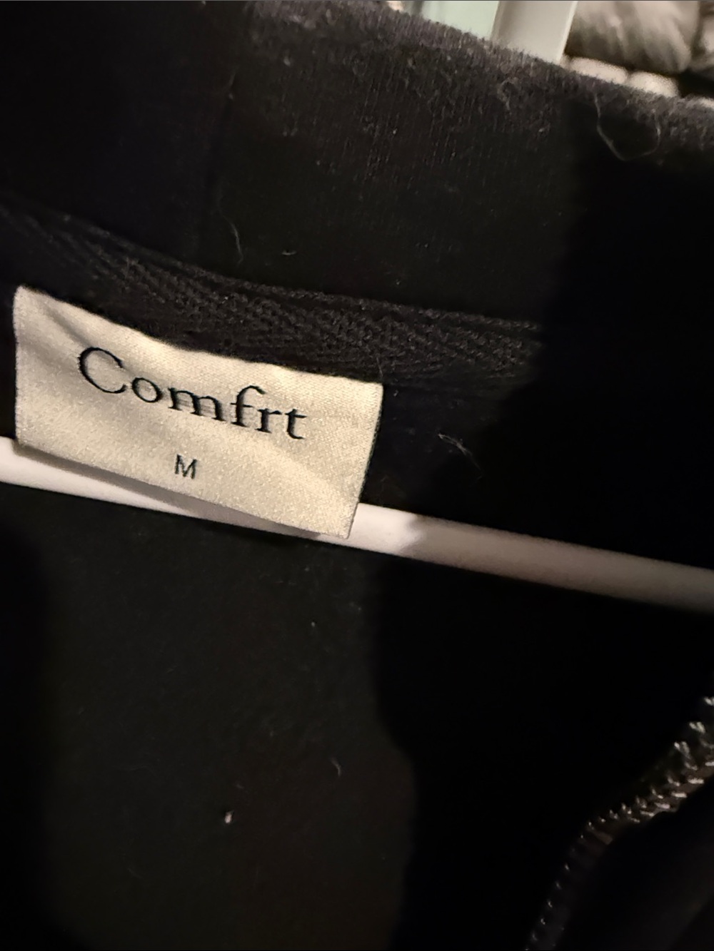 Comfrt zip up hoodie size M - Picture 2 of 3